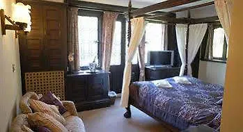 Tudor Grange Борнмут Гостевой дом